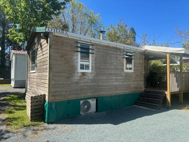 Camping Le Ruisseau Saint-André-de-Seignaux المظهر الخارجي الصورة