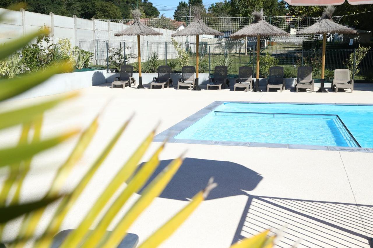Camping Le Ruisseau Saint-André-de-Seignaux المظهر الخارجي الصورة